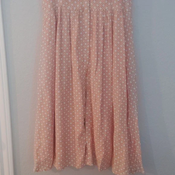 Madison Grey Midi Dress - Picture 3 of 6